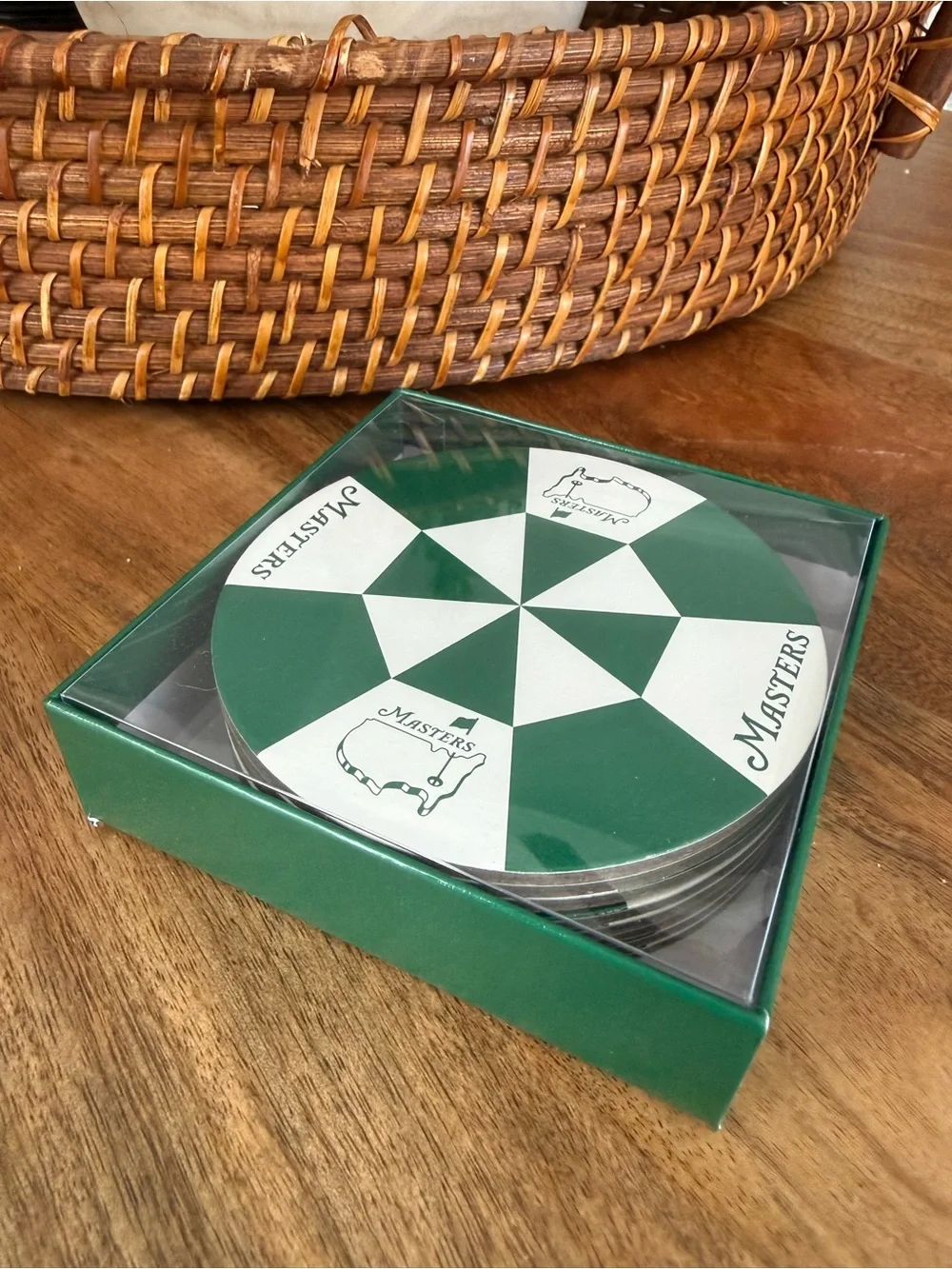 Masters Green and White Round Coaster Set